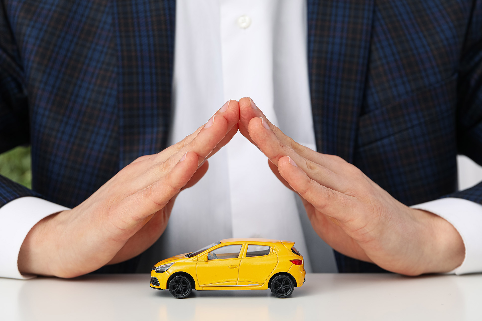How to Save Big on Car Insurance While Staying Fully Covered
